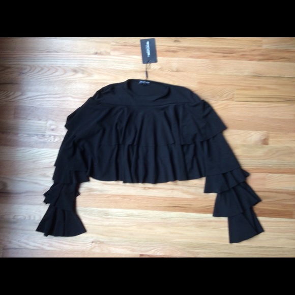 Ruffled top - Picture 5 of 8